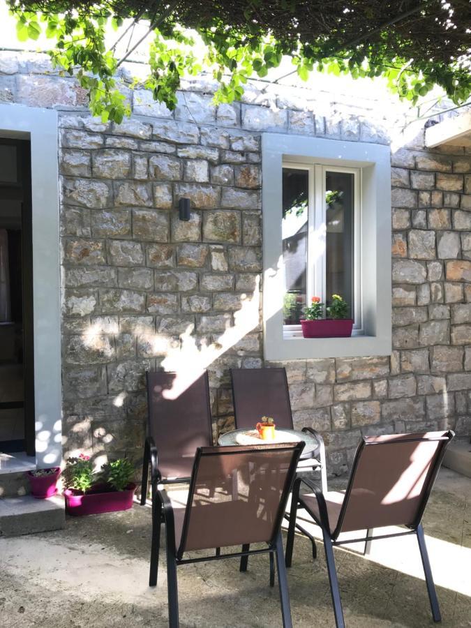 Etno Village Mihailovic Herceg Novi Buitenkant foto