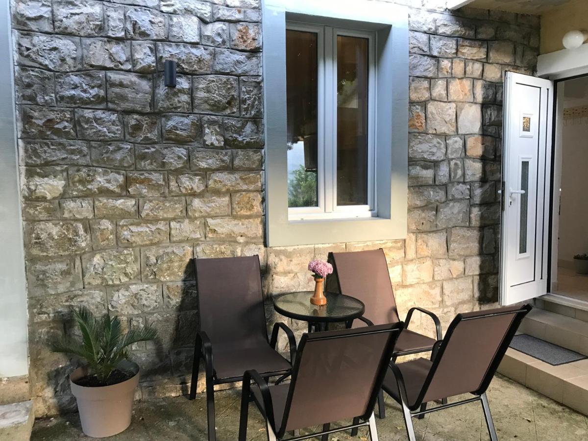 Etno Village Mihailovic Herceg Novi Buitenkant foto